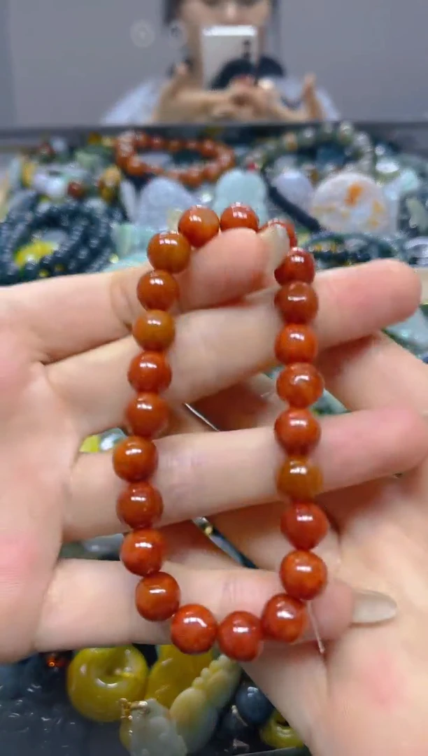 颈饰未镶嵌翡翠8MM/ N /翡翠A货，一件也是批发价