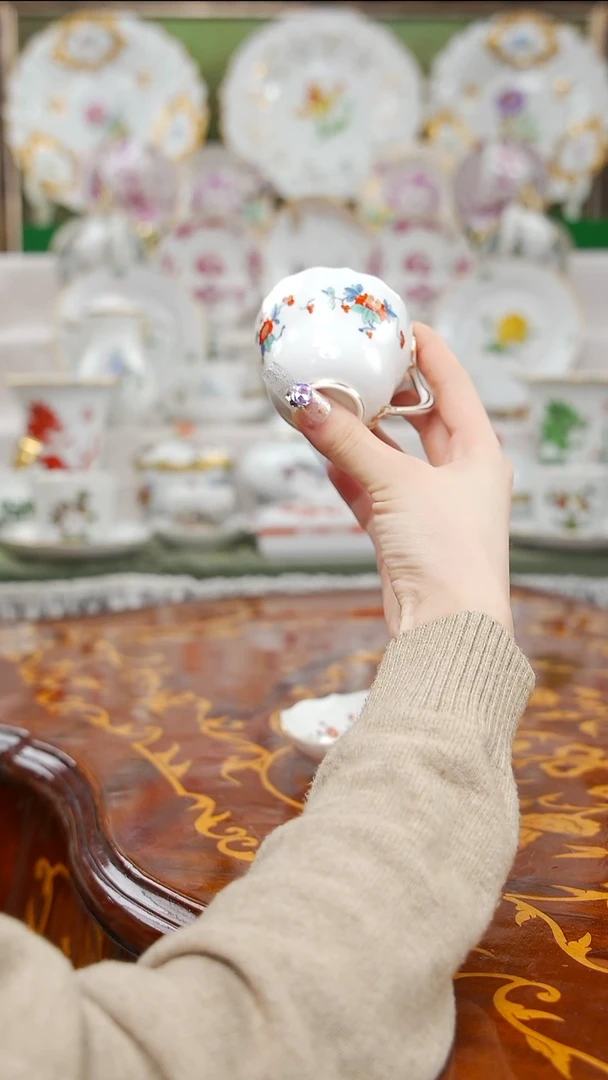 骨瓷婷婷中古瓷器如图所示85