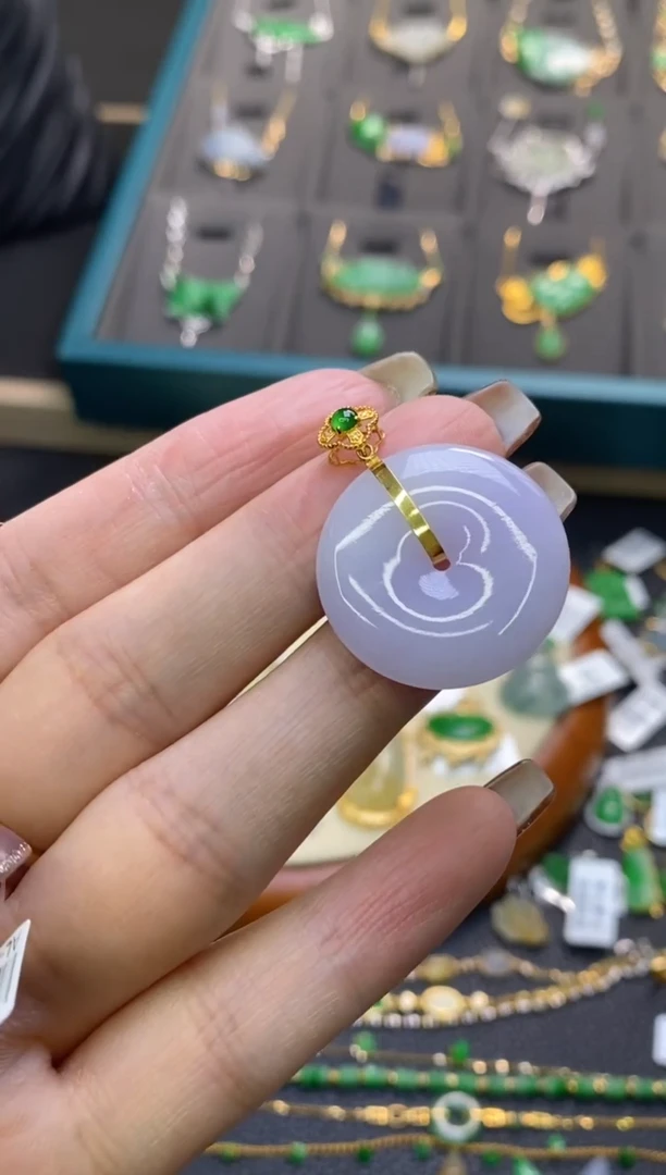 翡翠18K金镶嵌颈饰平安扣吊坠13664