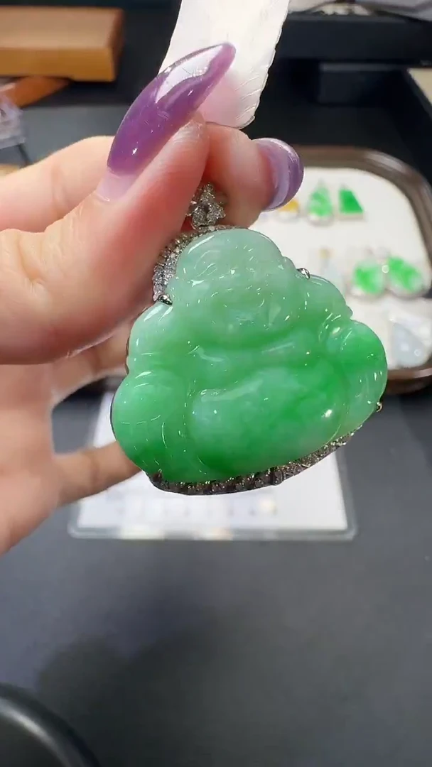 吊坠(不含链)18K金镶嵌翡翠【源头工厂】钻石镶嵌