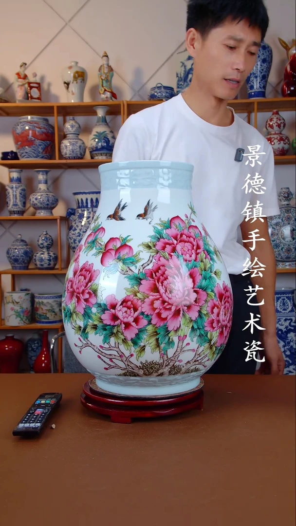 现代景德镇手工手绘陶瓷摆件62
