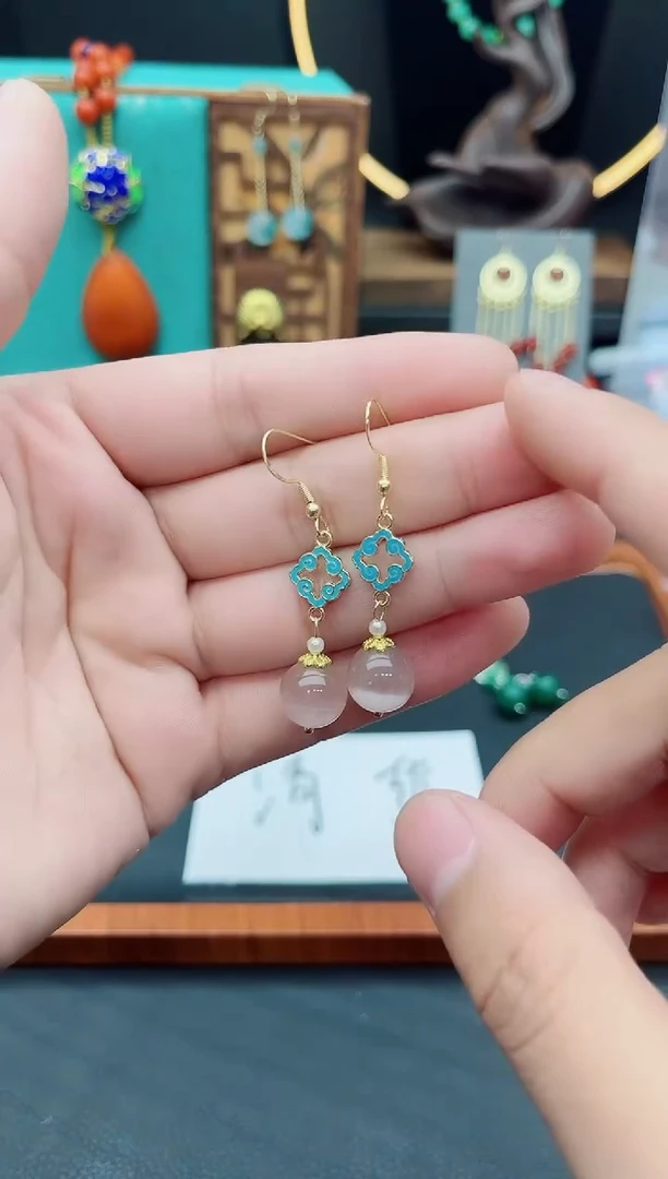 【闪购商品】玛瑙/玉髓耳钉银S925镶嵌201000