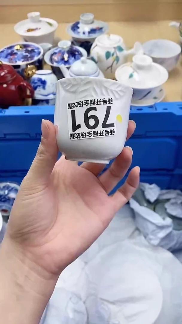 琉璃手工艺品新号开播，一单一付