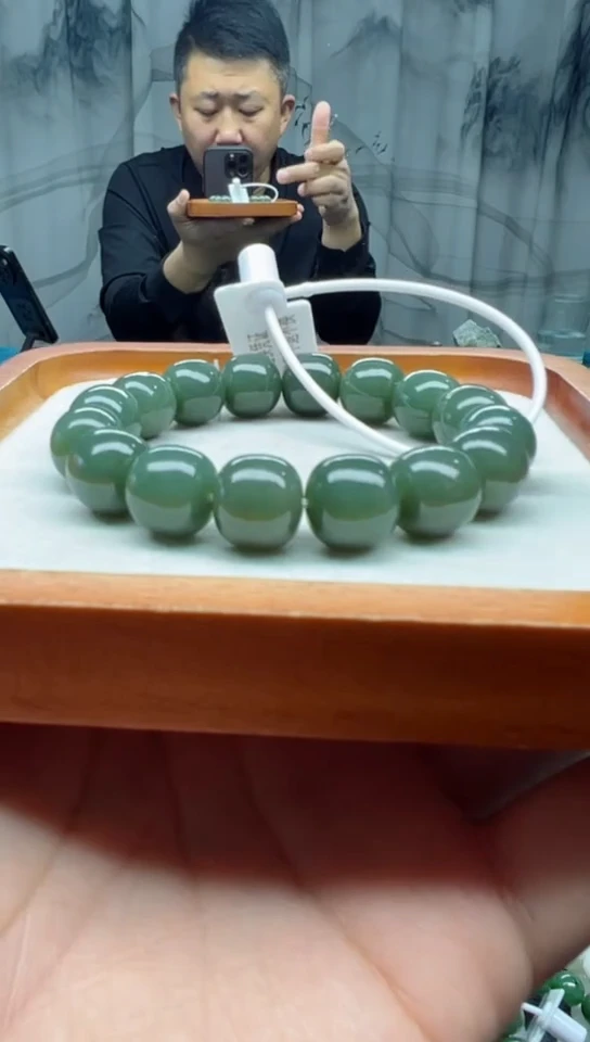 未镶嵌手串和田玉且末冰瓷蓝卡14老邢纯天然拍一发一