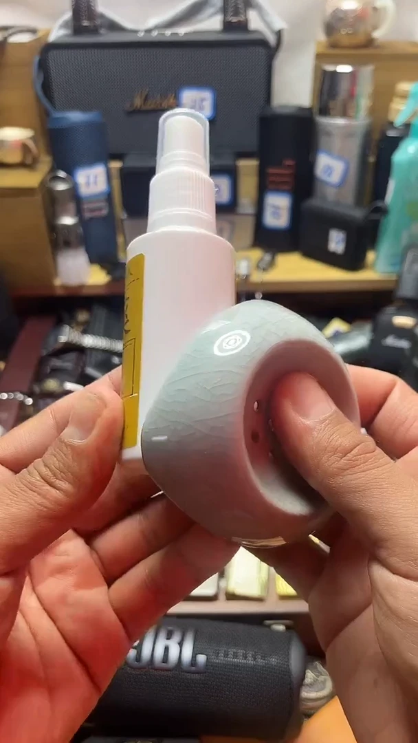 瓷片闪购商品 如图所示
