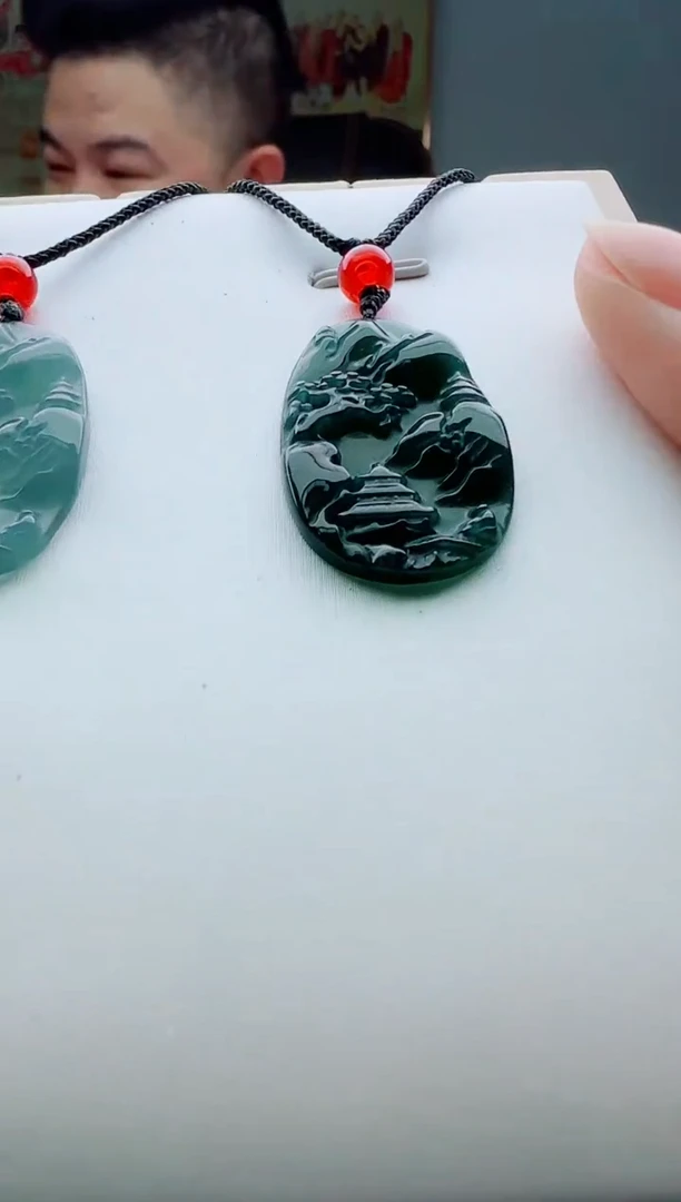 颈饰未镶嵌翡翠多样性发其一