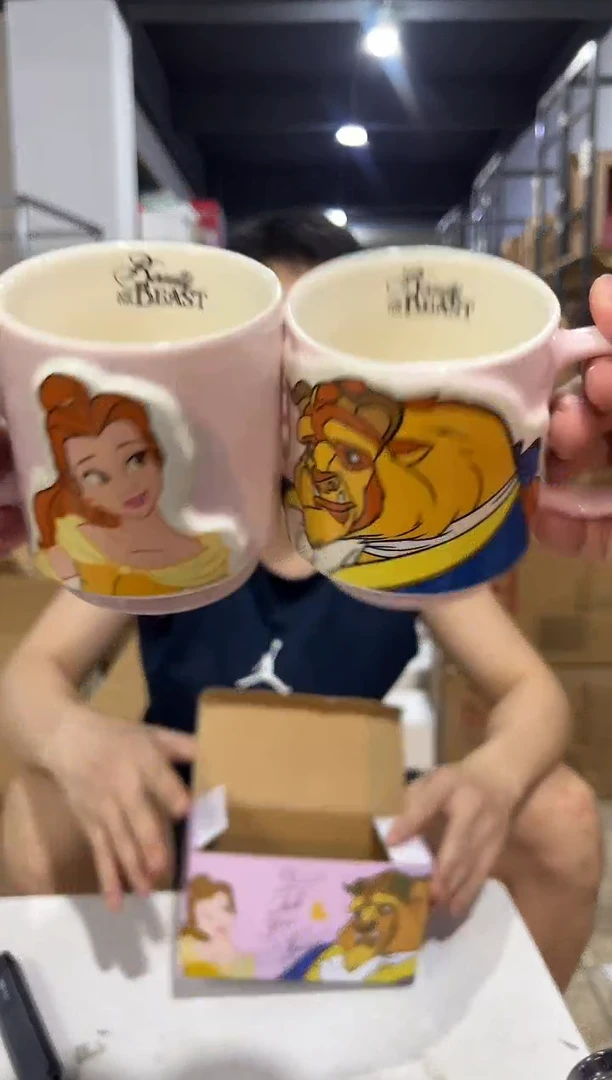 瓷片原盒美女与野兽叠叠对杯