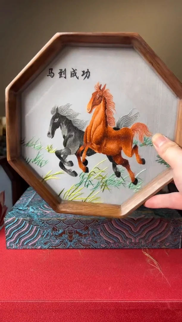 刺绣纯手工刺绣苏绣双面绣摆件