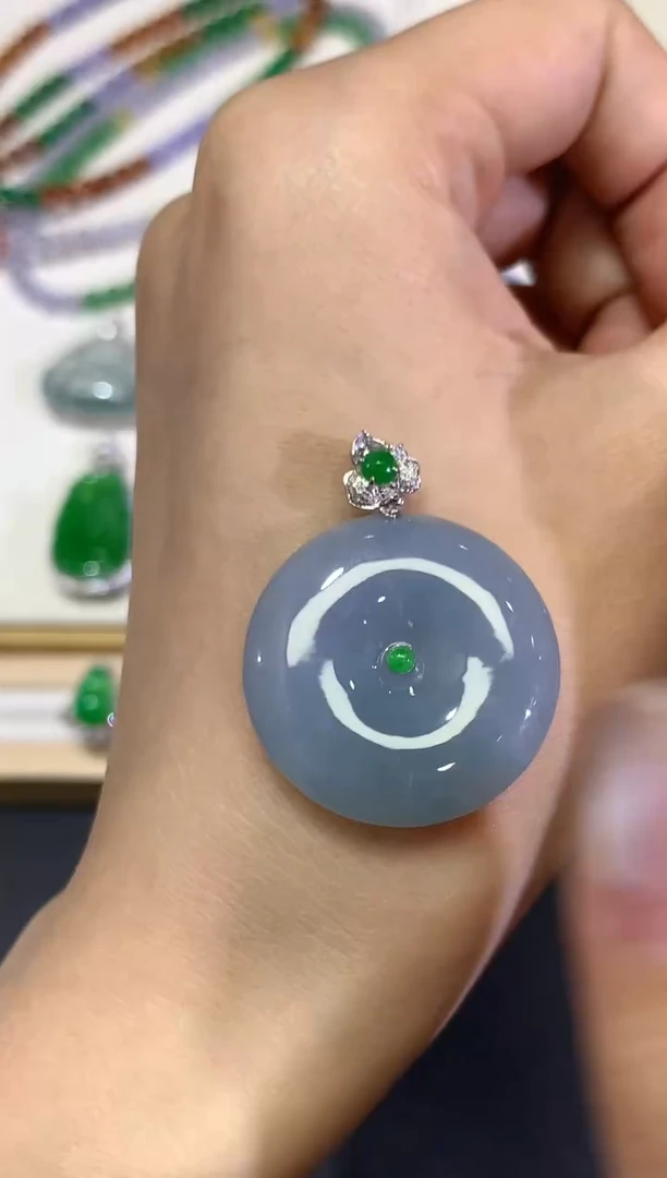 【闪购商品】翡翠颈饰18K金镶嵌团购33