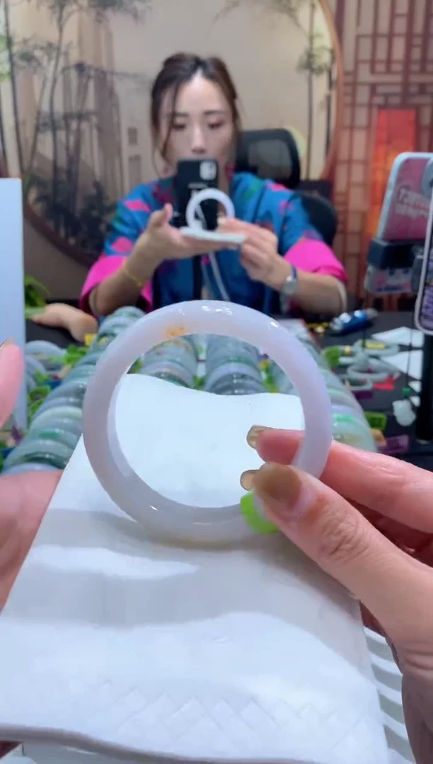 未镶嵌手镯翡翠000083786