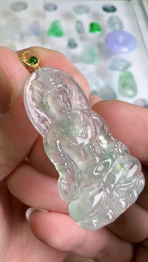 【闪购商品】翡翠吊坠(不含链)18K金镶嵌