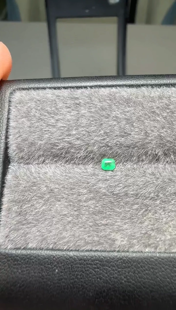 裸石未镶嵌祖母绿潘杰希尔0.12ct-A408-1p