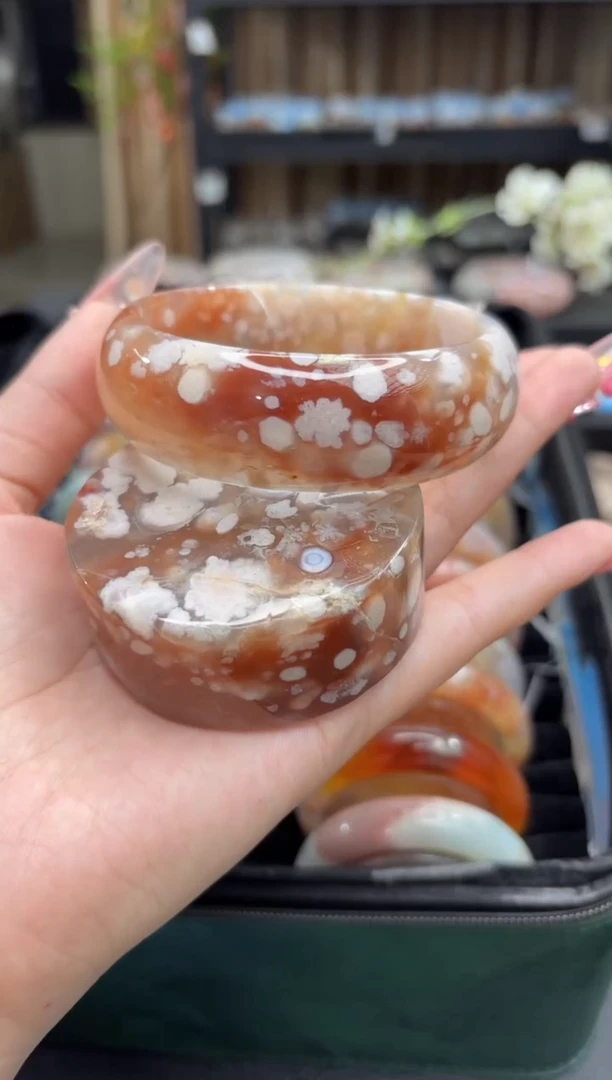 未镶嵌手镯石英质玉17(64圈赠送镯心)