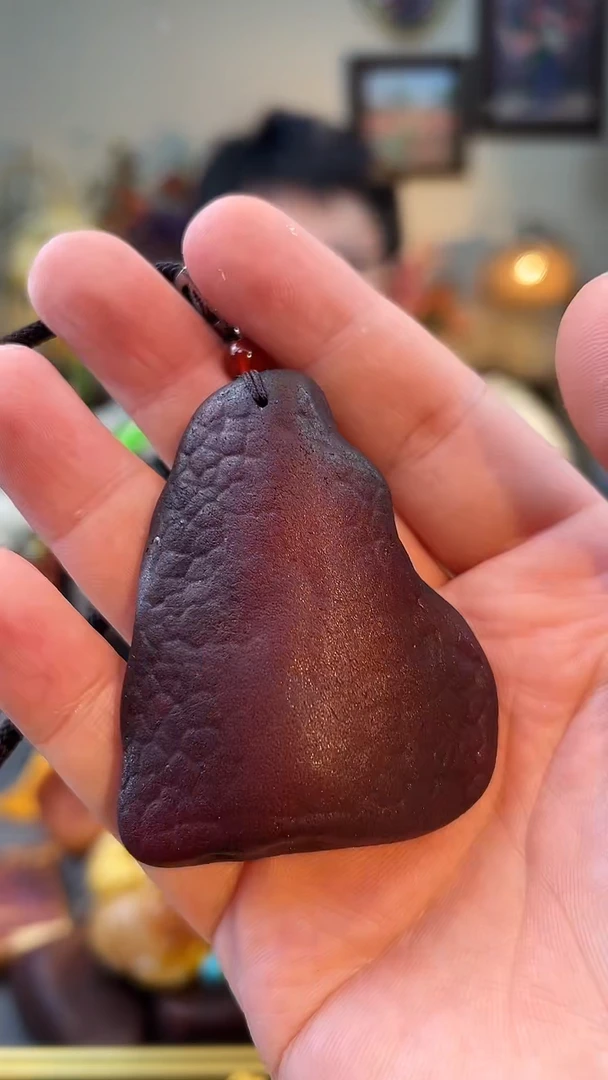 琥珀颈饰未镶嵌吊坠