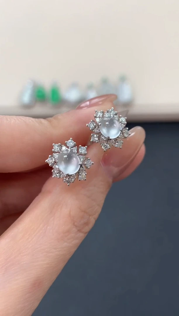 翡翠18K金镶嵌耳饰蛋面耳饰7980