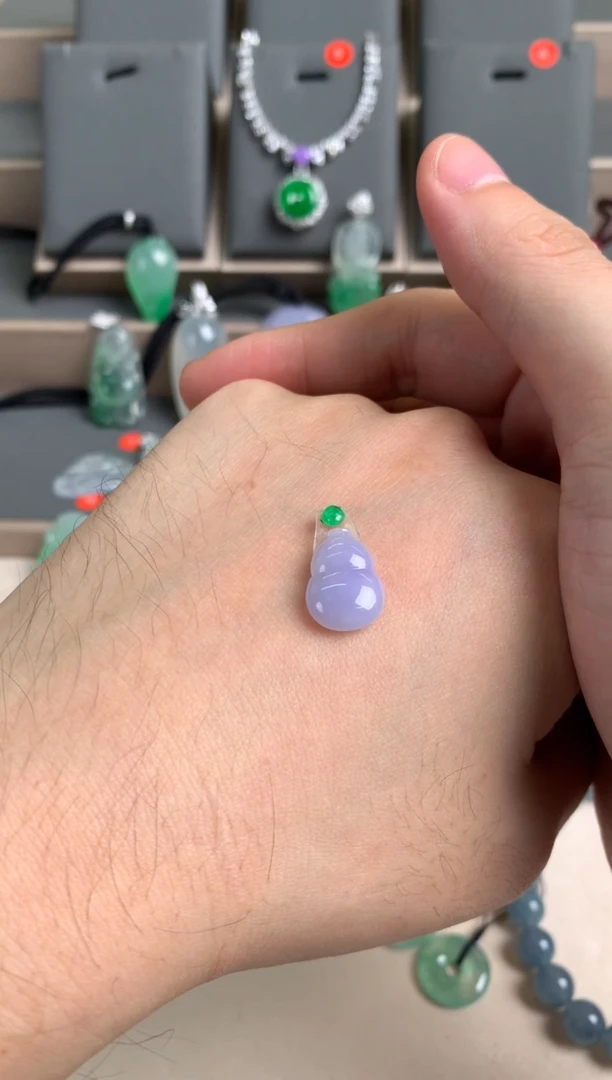 未镶嵌定制翡翠裸玉