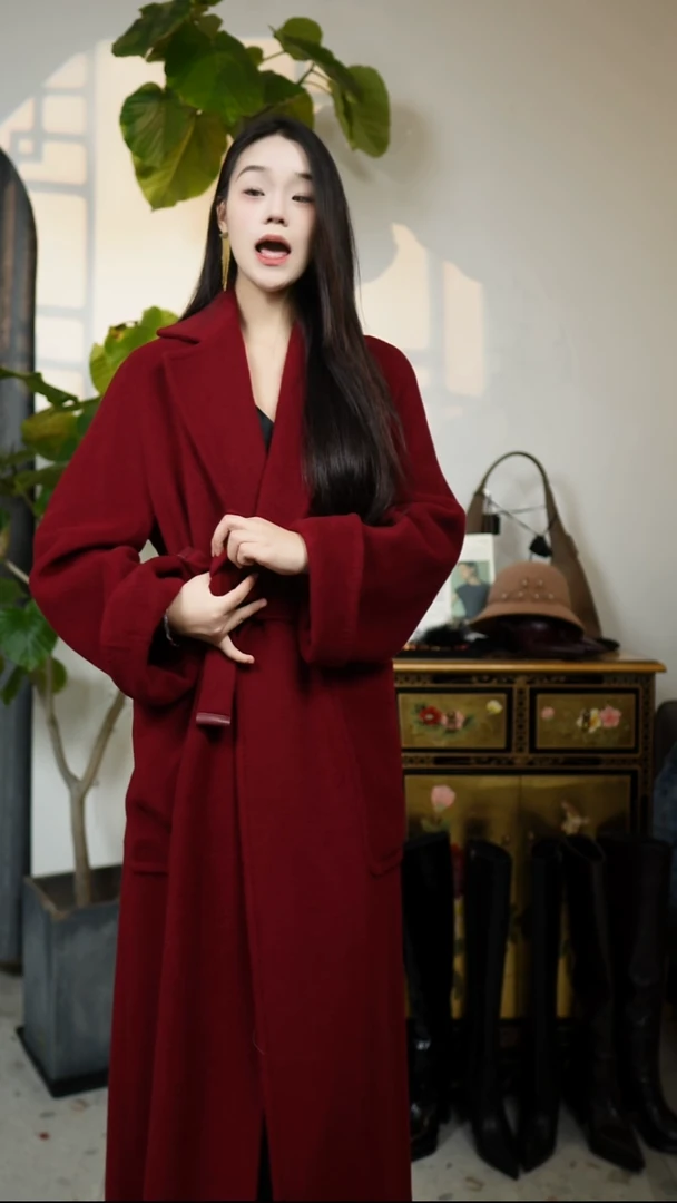 安哥拉红腰带款高定大衣 s码（90-125斤）