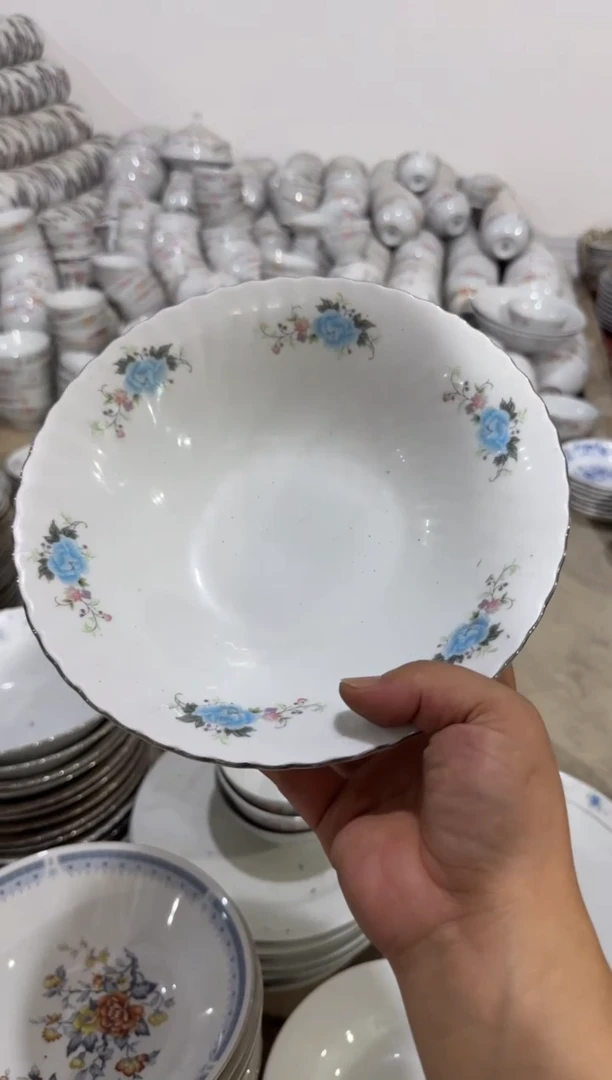 摆件兰花碗23厘米微瑕请慎拍