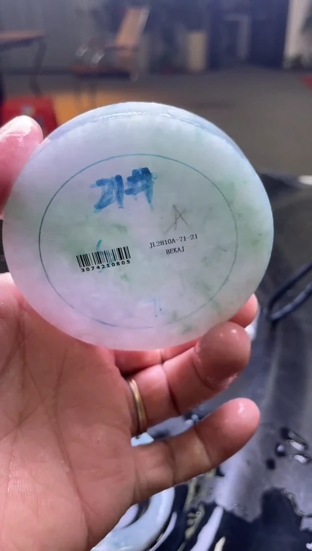 未镶嵌手镯定制翡翠古*拉翡翠定制手镯含芯