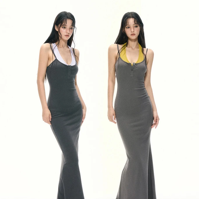 APEA美式辣妹撞色挂脖针织吊带连衣裙女收腰气质无袖背心长款裙子