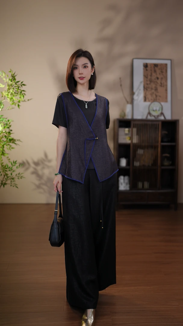 GONG QUE 新中式桑蚕丝香云纱蓝龟手工盘扣对襟马甲 3047
