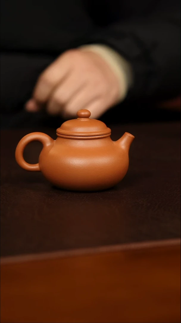 茶壶紫砂跳沙容天生砂朱泥130cc