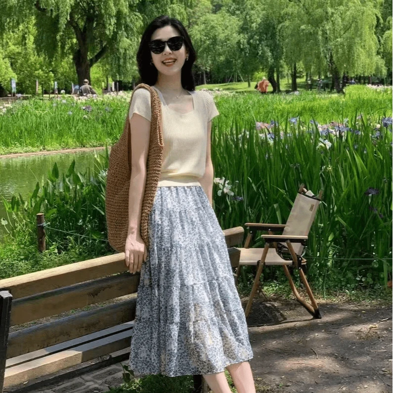 2025夏季女装洋气时髦气质针织上衣短袖T恤松紧腰碎花半裙套装