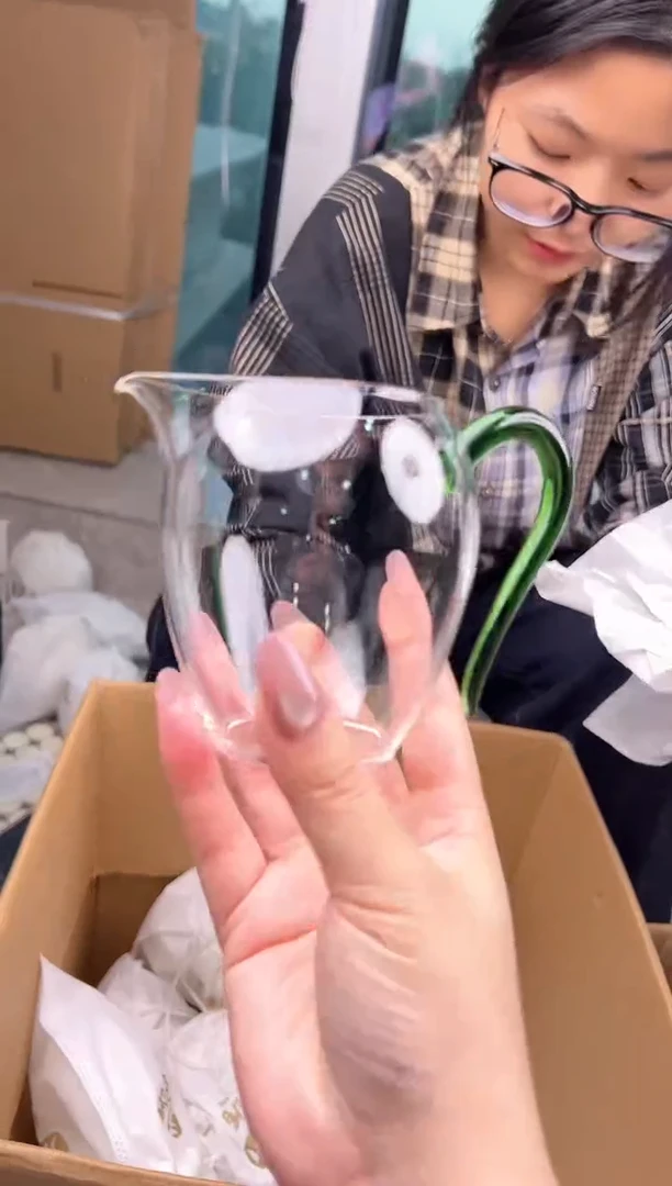 禾墨 清雅湖绿色