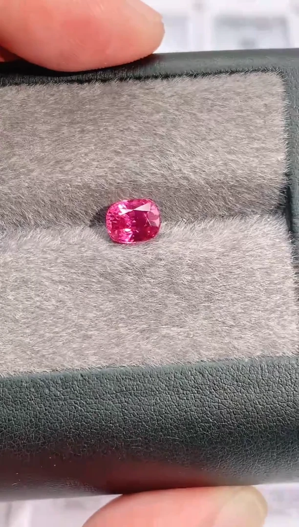 裸石尖晶石1.66-11900天然绝地尖晶石