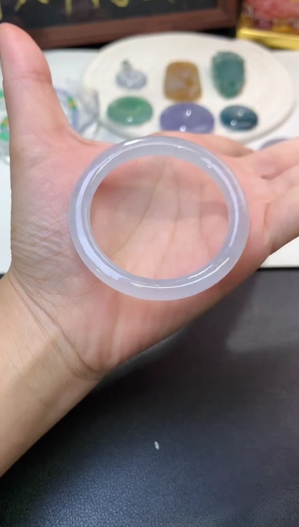 未镶嵌定制翡翠毛货