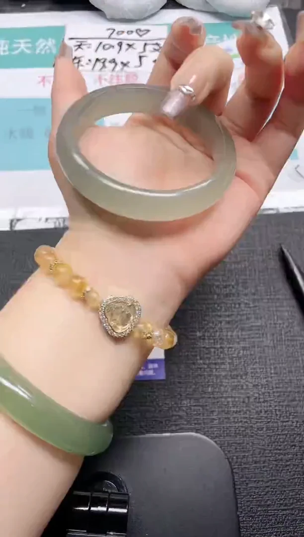 未镶嵌手镯石英质玉18-60
