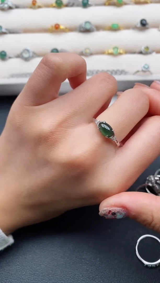 银S925镶嵌戒指翡翠55555555+4