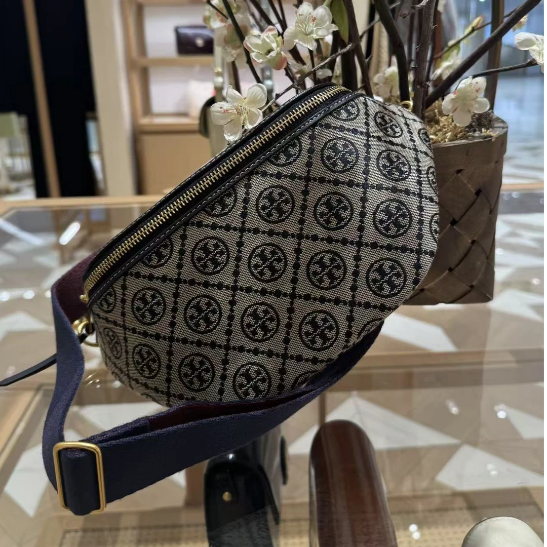 TORY BURCH/汤丽柏琦女T MONOGRAM 藏蓝色印花腰包 162094