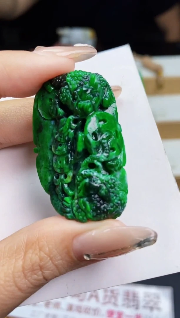 定制翡翠未镶嵌翡翠A货