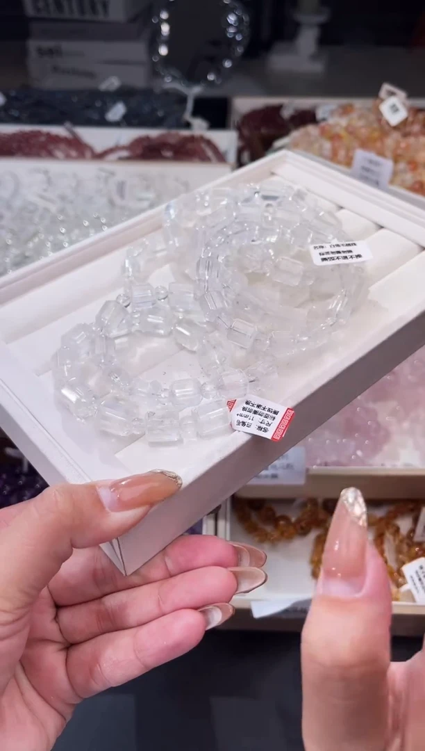 【闪购商品】水晶/未镶嵌白兔毛桶珠手串