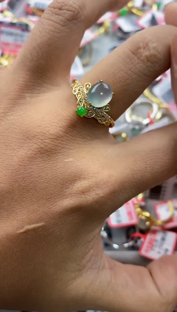 银S925镶嵌戒指翡翠777             5