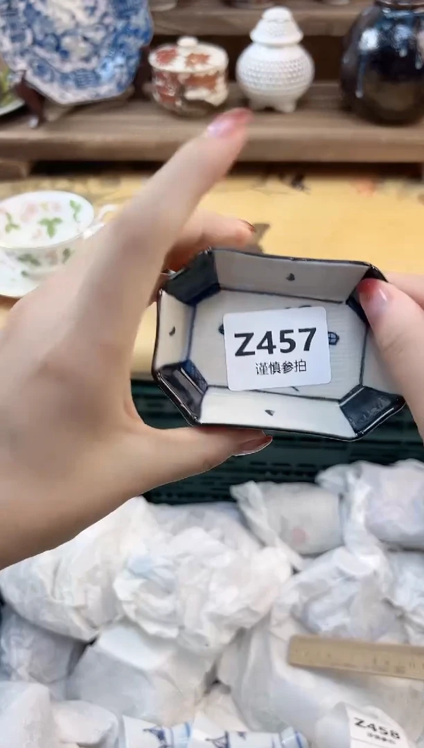 瓷片王**姐      457