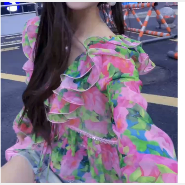 2025春季新款网红同款洋气减龄气质休闲修身花色上衣女珍W5