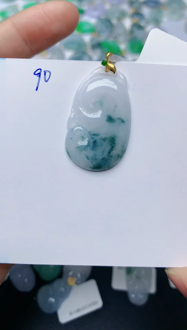 【闪购商品】翡翠颈饰18K金镶嵌天然翡翠A货