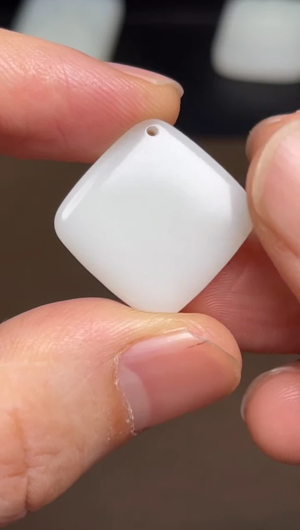 【闪购商品】和田玉颈饰未镶嵌9