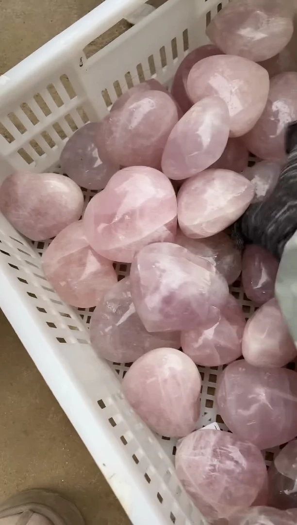 【闪购商品】水晶摆件未镶嵌粉水晶爱心的多样性发一个