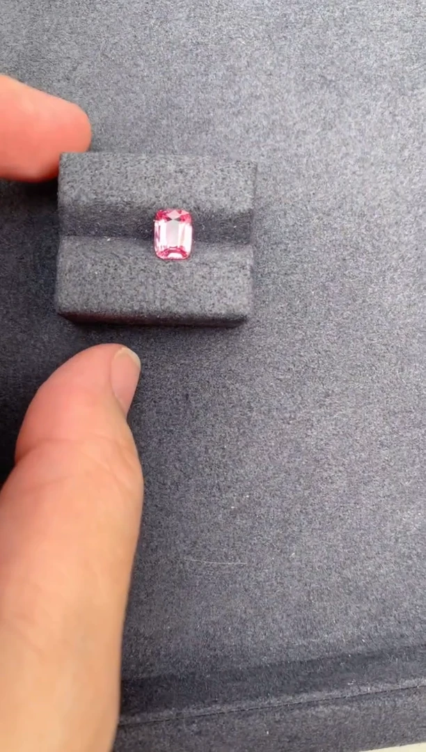 【闪购商品】彩色蓝宝石裸石未镶嵌1.2ct无烧帕帕拉恰