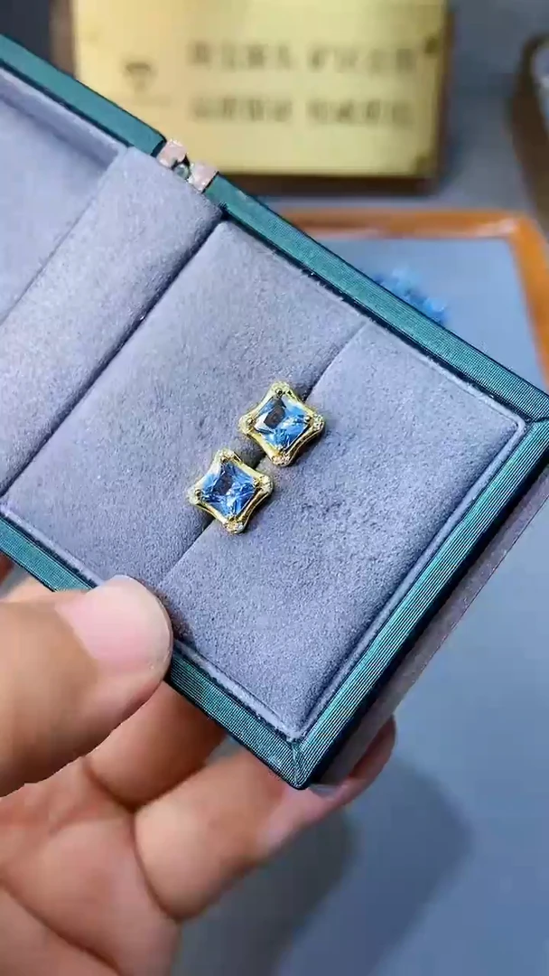 【闪购商品】海蓝宝石耳饰银S925镶嵌354