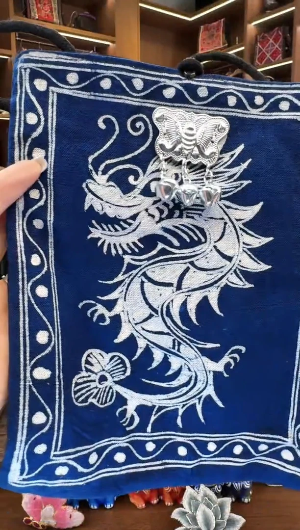 【闪购商品】织绣L606黔东南苗族刺绣