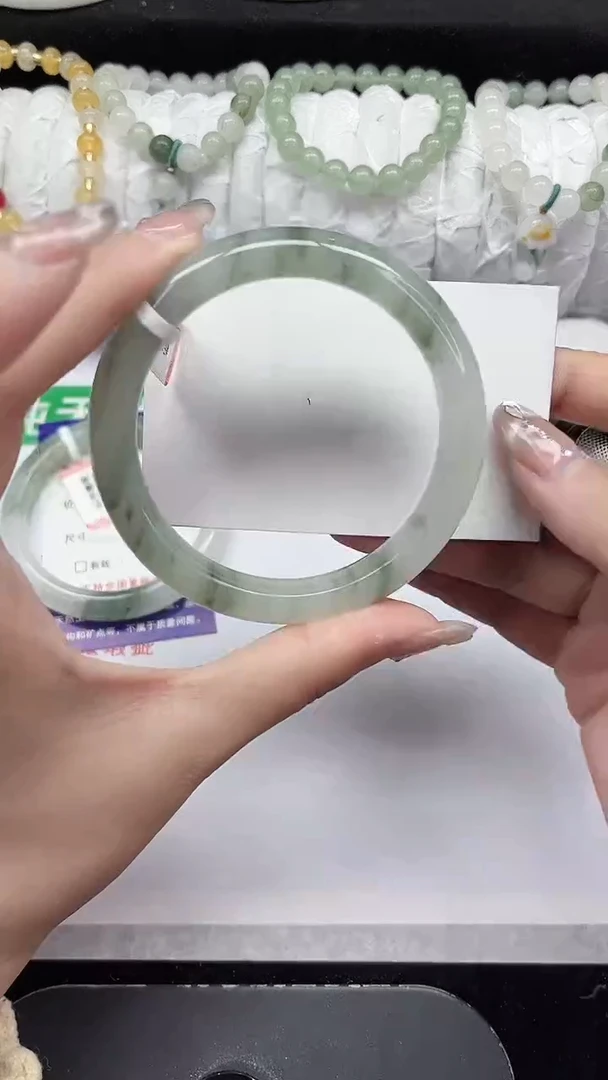 未镶嵌手镯石英质玉59-58/59