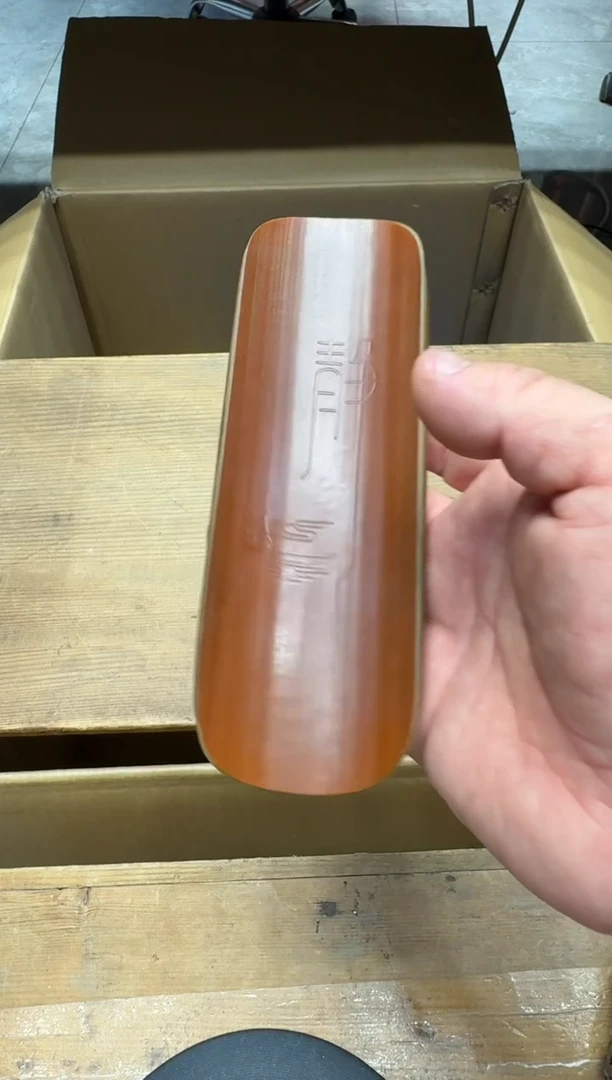 瓷器龙****宿闪购商品 如图 中古品默认微瑕