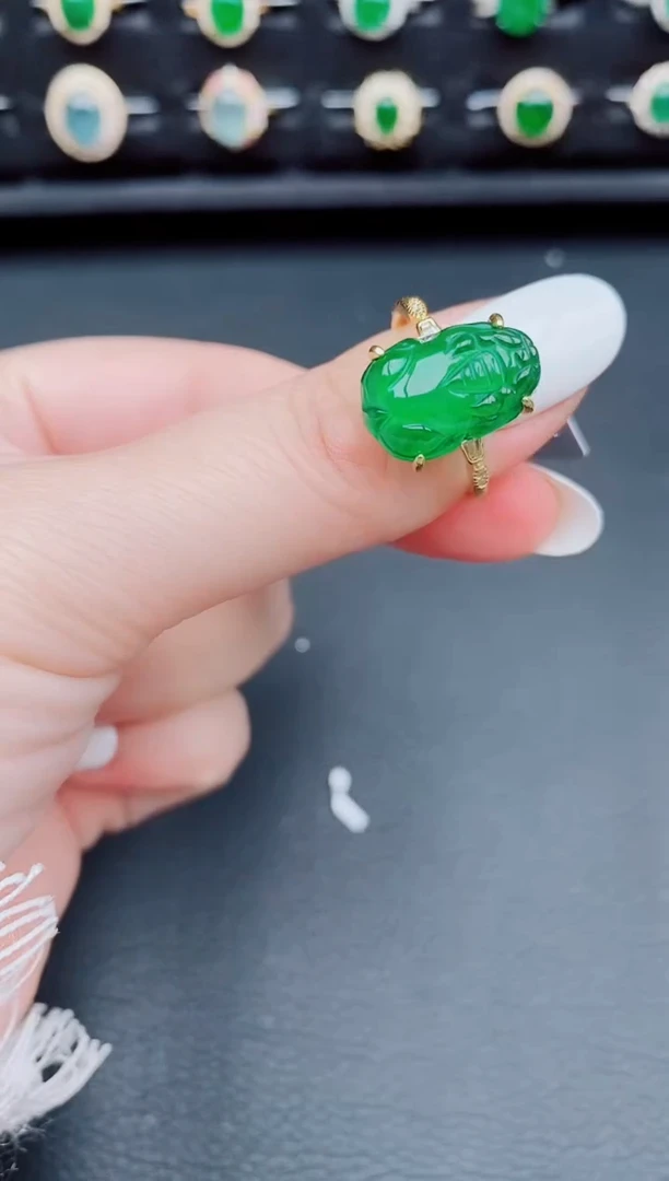 【闪购商品】翡翠戒指银S925镶嵌天然a货翡翠108