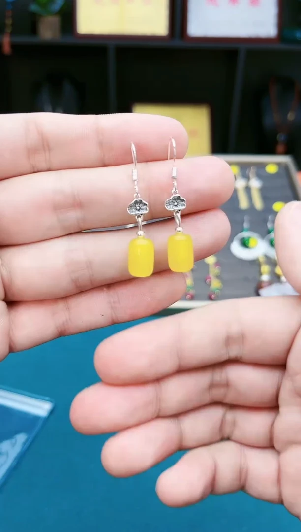 【闪购商品】玛瑙/玉髓耳钉银S925镶嵌305000