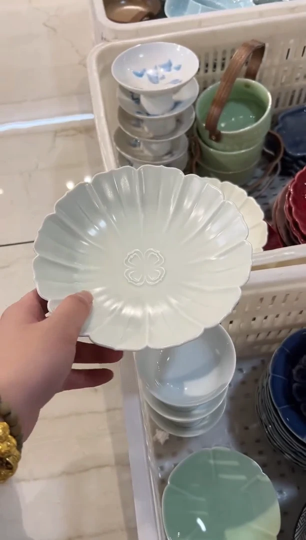 微瑕商品，介意勿拍