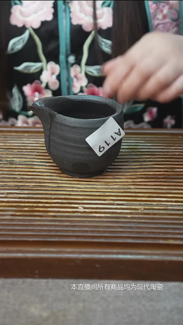 手工粗陶每只不一样